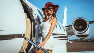 Kehidupan Fana Palsu para Crazy Rich